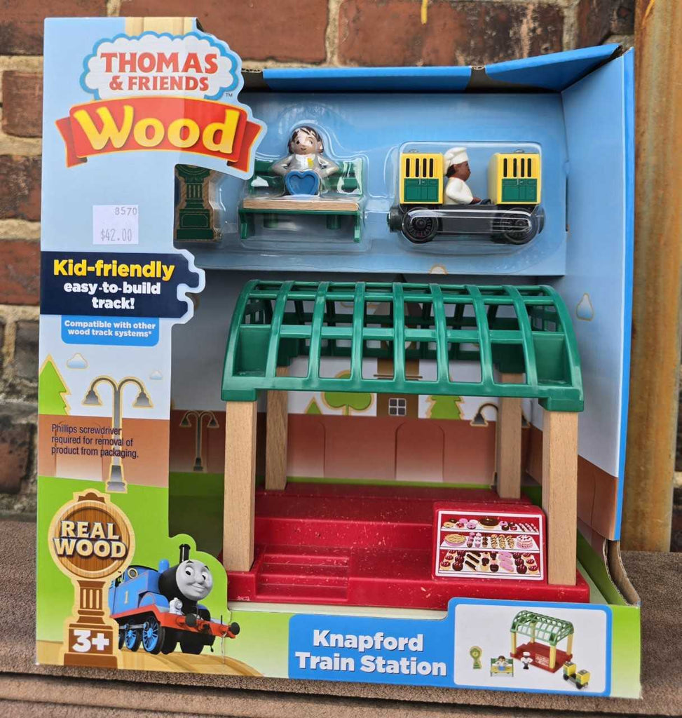 Thomas & Friends™ Wood Knapford Train Station