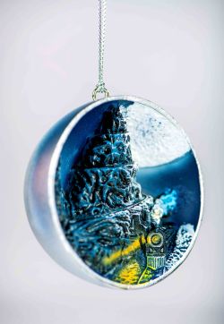 THE POLAR EXPRESS™ Half Spherical 3D Ornament